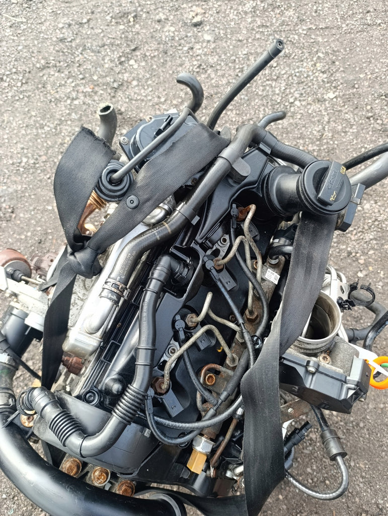 Motor VW T5 CAAC CCHA 2.0 TDI 140PS 103kW 134TKm Diesel Engine Komplett