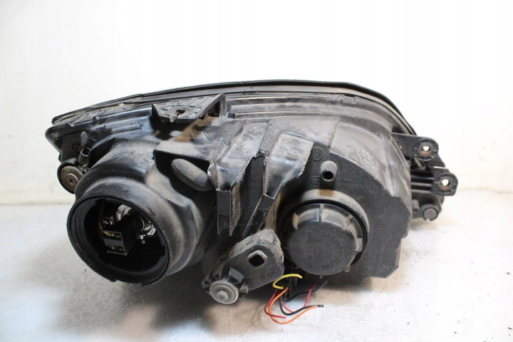 Frontscheinwerfer Kia Sorento I 921013E5XX Ein Stück (Rechts oder Links)