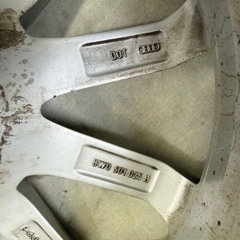 1x Alufelge 18 Zoll 8.0" 5x112 40ET Glanz Silber 8W0601025H Audi Rim Wheel FEL8854460283bw