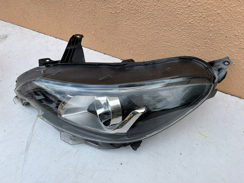 Frontscheinwerfer Peugeot 108 90144088 81150-0H150 Links Scheinwerfer Headlight