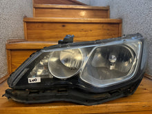 Laden Sie das Bild in den Galerie-Viewer, Frontscheinwerfer Honda Civic VIII Links Scheinwerfer Headlight SCH2168931807zb