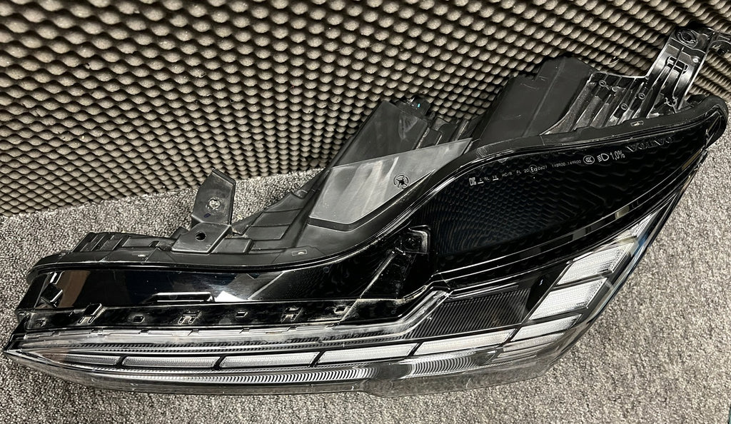 Frontscheinwerfer Volvo 80000401 Links Scheinwerfer Headlight SCH4469392204al