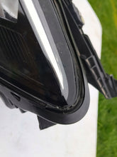 Laden Sie das Bild in den Galerie-Viewer, Frontscheinwerfer VW Passat B8 3G1941035P Links Scheinwerfer Headlight SCH7404350987ku