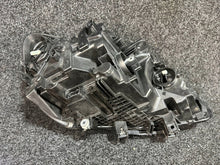 Laden Sie das Bild in den Galerie-Viewer, Frontscheinwerfer BMW F45 F46 5A017B1-02 LED Ein Stück (Rechts oder Links) SCH9854028823vm