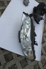 Load image into Gallery viewer, Frontscheinwerfer Opel Vectra B Xenon Links Scheinwerfer Headlight