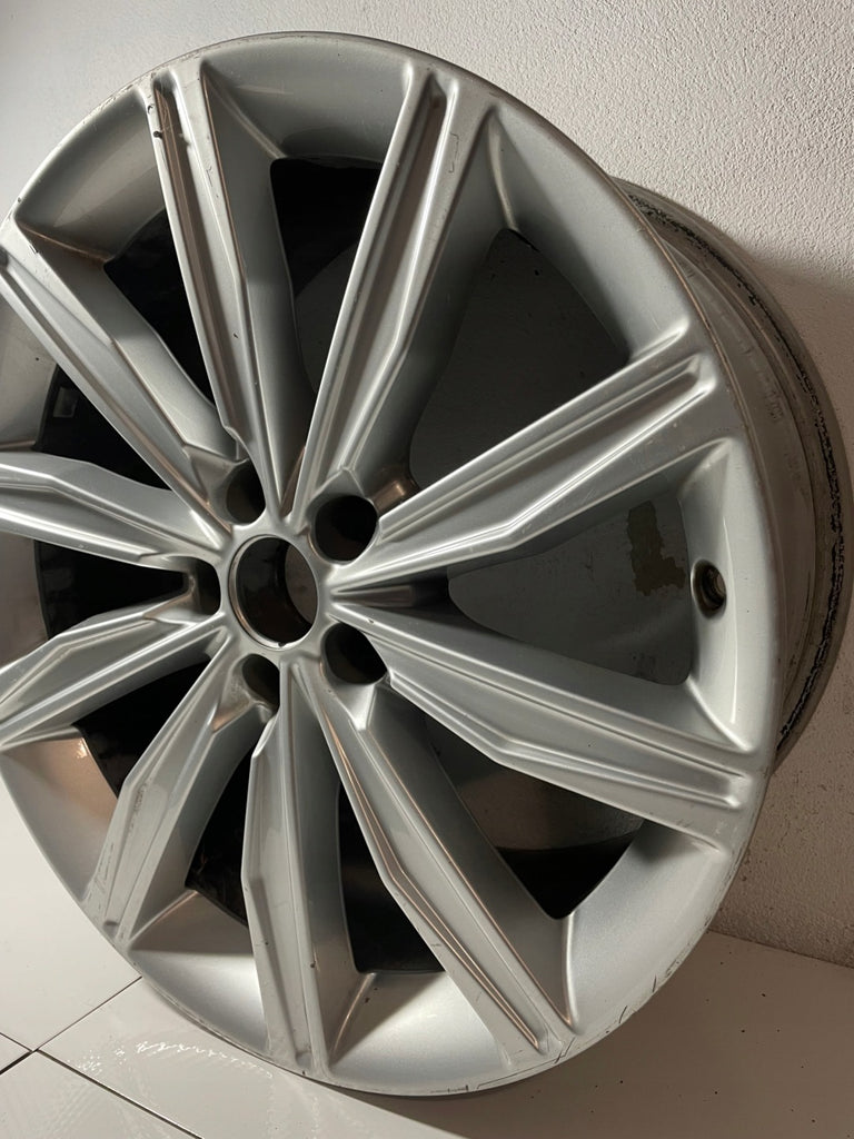1x Alufelge 19 Zoll 8.5" 5x112 40ET Glanz Silber 4K0601025Q Audi C8 Rim Wheel FEL3964351565iv