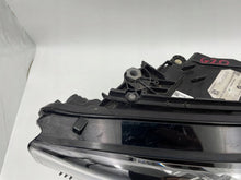 Load image into Gallery viewer, Frontscheinwerfer BMW G21 G20 9450795 Links Scheinwerfer Headlight SCH8407614830zx