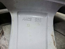Load image into Gallery viewer, 1x Alufelge 18 Zoll 7.5" 5x115 41ET Silber 13312747 Chevrolet Cruze Insignia FEL3681558106tx