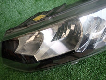Laden Sie das Bild in den Galerie-Viewer, Frontscheinwerfer Skoda Octavia III 5E1941015 Links Scheinwerfer Headlight SCH8256358049qt