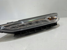 Laden Sie das Bild in den Galerie-Viewer, Frontscheinwerfer Hyundai Kona 92207-J90 Links Scheinwerfer Headlight SCH3953425871ux