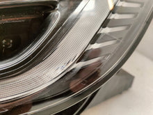 Laden Sie das Bild in den Galerie-Viewer, Frontscheinwerfer Renault Clio V 260104922R Full LED Rechts oder Links SCH9933405098ej