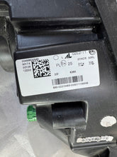 Load image into Gallery viewer, Frontscheinwerfer Fiat Ducato 00468622940 Links Scheinwerfer Headlight SCH8768181077su