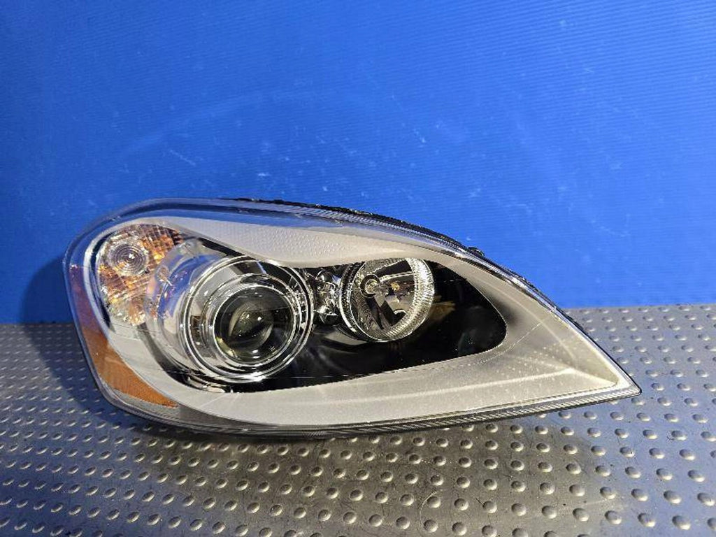 Frontscheinwerfer Volvo Xc60 I 30763136 Xenon Rechts Scheinwerfer Headlight SCH6775626175yh