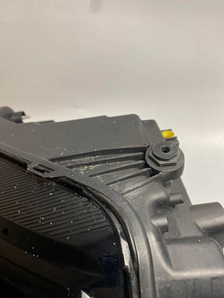 Frontscheinwerfer Skoda Karoq 57B941009 LED Ein Stück (Rechts oder Links) SCH9174364857bx