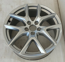 Laden Sie das Bild in den Galerie-Viewer, 1x Alufelge 18 Zoll 7.5&quot; 5x108 50 5ET 31423851 Volvo Xc60 Ii Rim Wheel