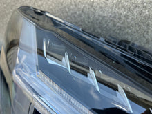 Laden Sie das Bild in den Galerie-Viewer, Frontscheinwerfer Polestar II P32228754 Full LED Rechts Scheinwerfer Headlight