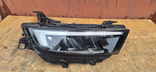 Laden Sie das Bild in den Galerie-Viewer, Frontscheinwerfer Opel Astra L 9851881180 LED Rechts Scheinwerfer Headlight SCH2581188406hi
