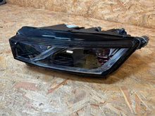 Laden Sie das Bild in den Galerie-Viewer, Frontscheinwerfer Skoda Octavia IV 5E4941015A LED Links Scheinwerfer Headlight SCH2114090507wt