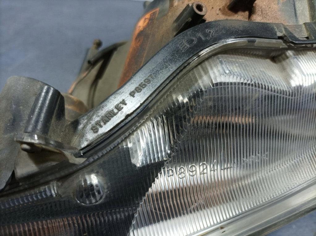 Frontscheinwerfer Mitsubishi Outlander II FALSE Scheinwerfer Headlight SCH8609070620wu