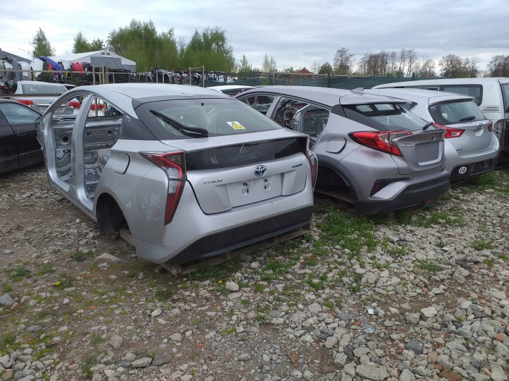 Motor Toyota Corolla P4 2ZR 1.8 2015 Hybrid Engine Unkomplett MOT9331024033oq