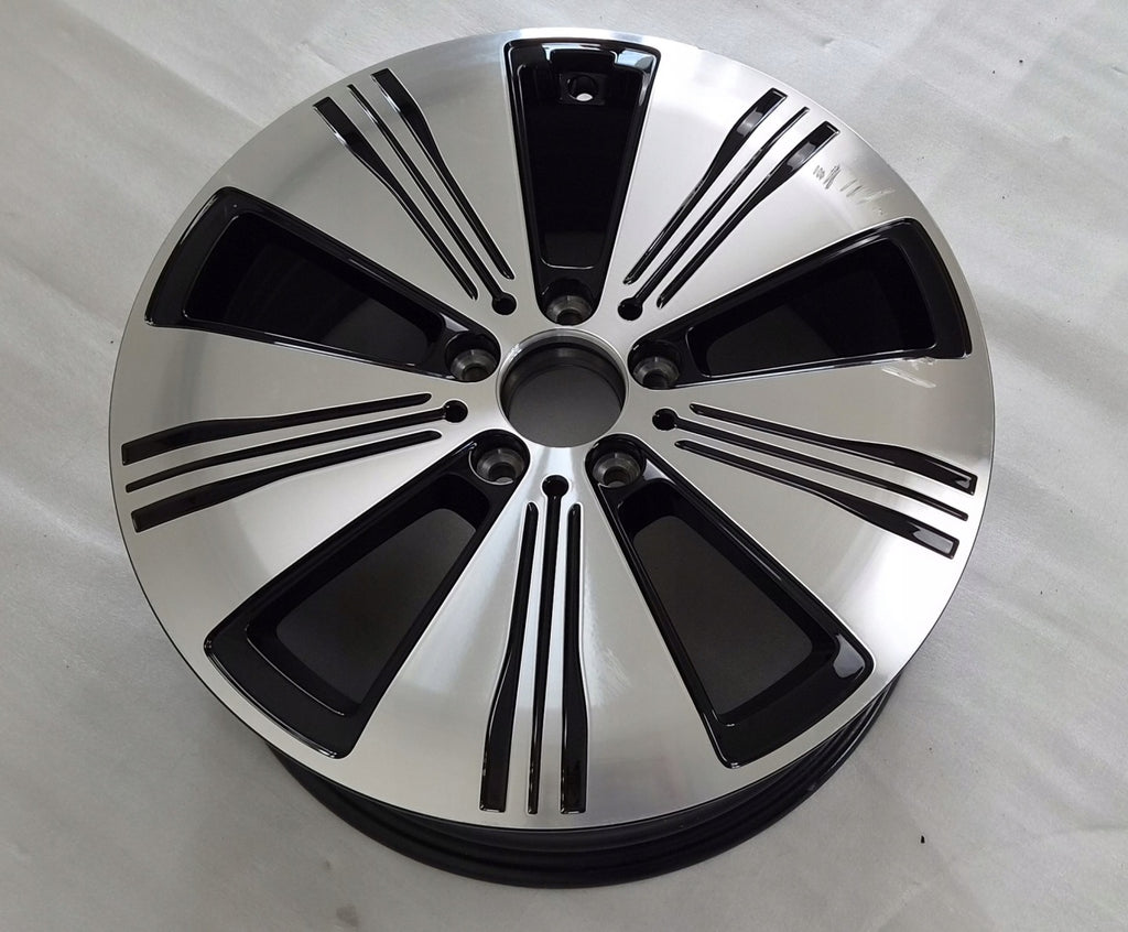 1x Alufelge 18 Zoll 7.5" 5x112 53 5ET A2434010100 Mercedes-Benz Eqa H243 FEL6904133971ex