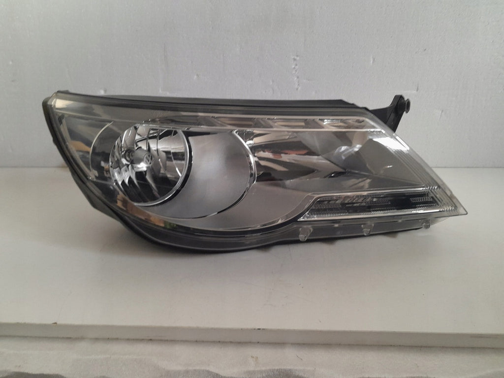 Frontscheinwerfer VW Tiguan Rechts Scheinwerfer Headlight SCH6088518929zj