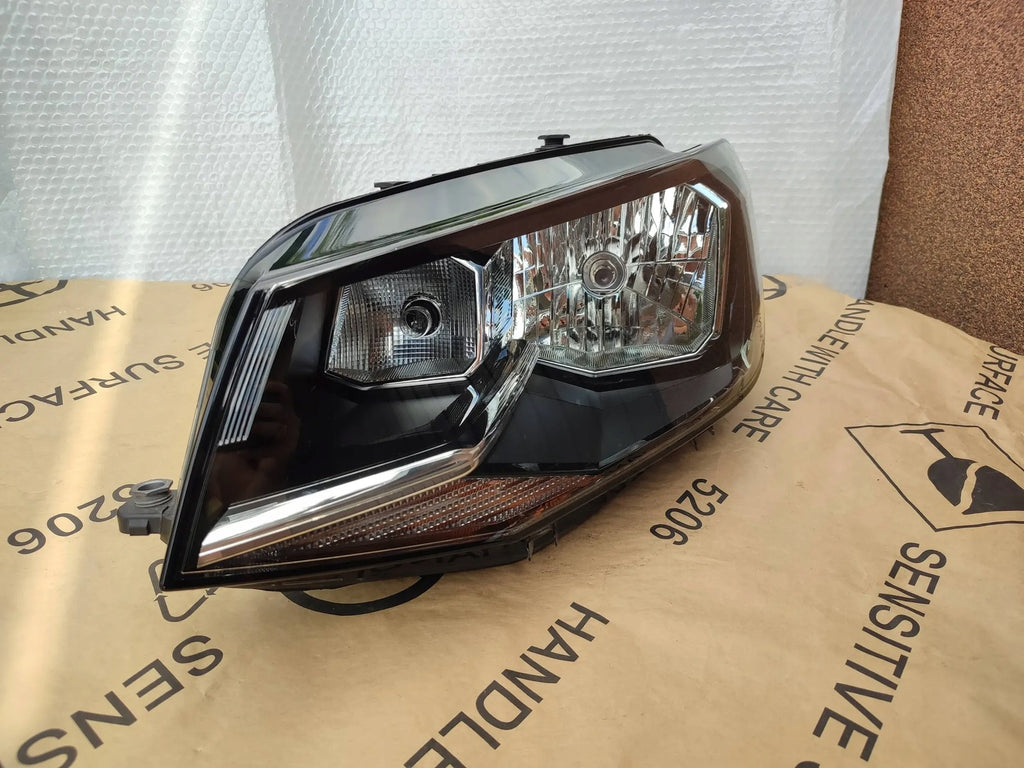 Frontscheinwerfer VW Caddy III 2K1941015B Links Scheinwerfer Headlight