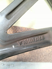 Load image into Gallery viewer, 1x Alufelge 19 Zoll 8.0" 5x112 30ET Glanz Schwarz 8747234 BMW 5 G31 G30 FEL6548318704ez