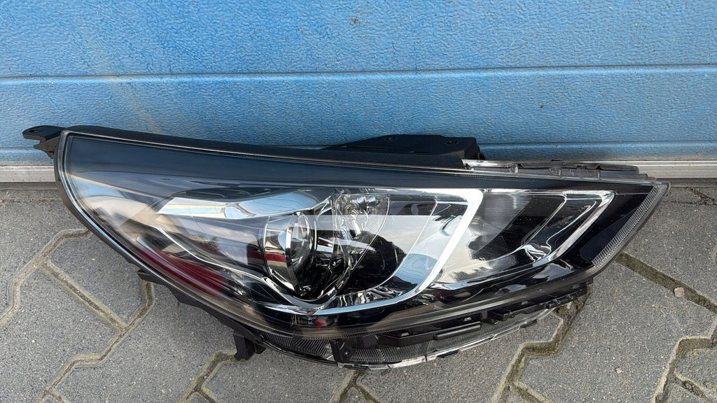 Frontscheinwerfer Hyundai I30 HYUI3021 Rechts Scheinwerfer Headlight SCH3710470991uf