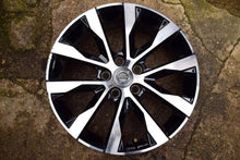 Laden Sie das Bild in den Galerie-Viewer, 1x Alufelge 17 Zoll 7.0&quot; 5x108 50ET 31664557 Volvo S60 S80 V60 V70 V40 Rim Wheel