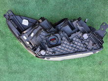 Laden Sie das Bild in den Galerie-Viewer, Frontscheinwerfer Ford Kuga GV4113D155AJ Bi-Xenon Links Scheinwerfer Headlight SCH9240805237kf