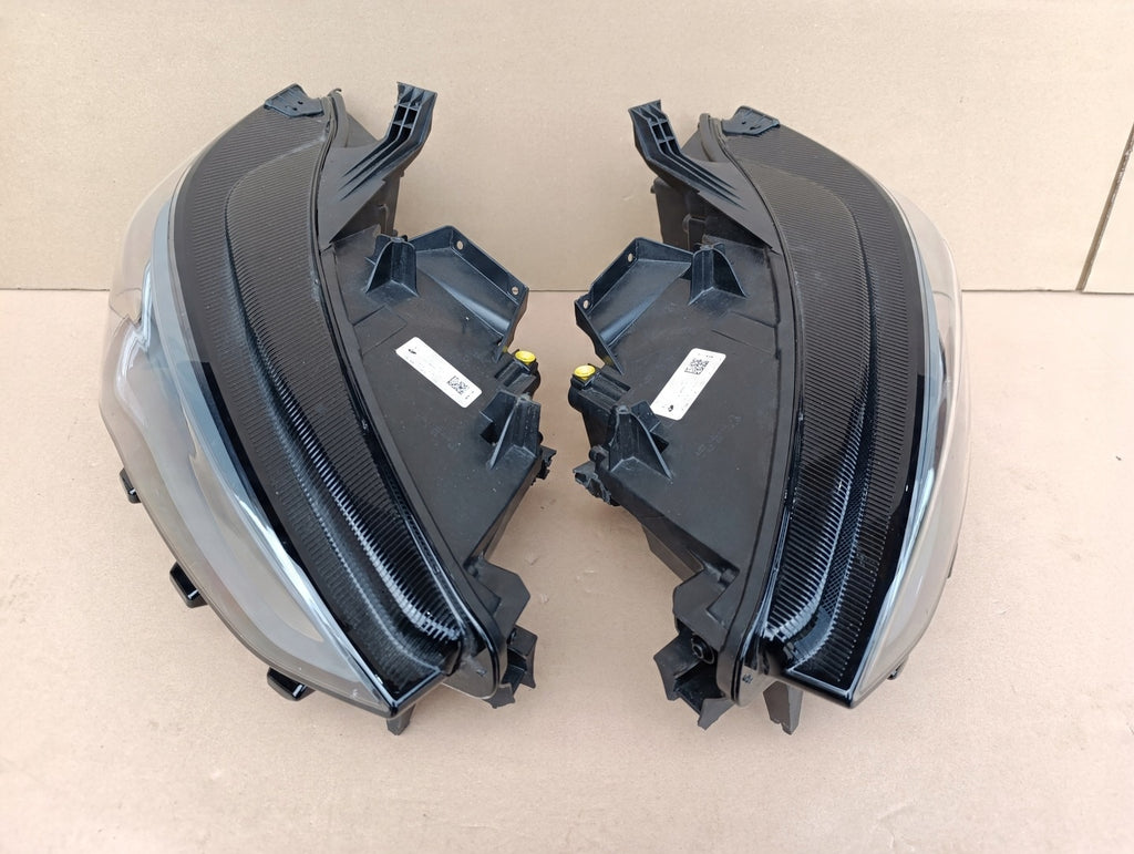 Frontscheinwerfer Cupra Born 10F941008K 10F941007K LED Rechts oder Links