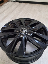 Load image into Gallery viewer, 1x Alufelge 17 Zoll 6.5" 5x112 7T0071497 VW Multivan Rim Wheel FEL8672754892xm