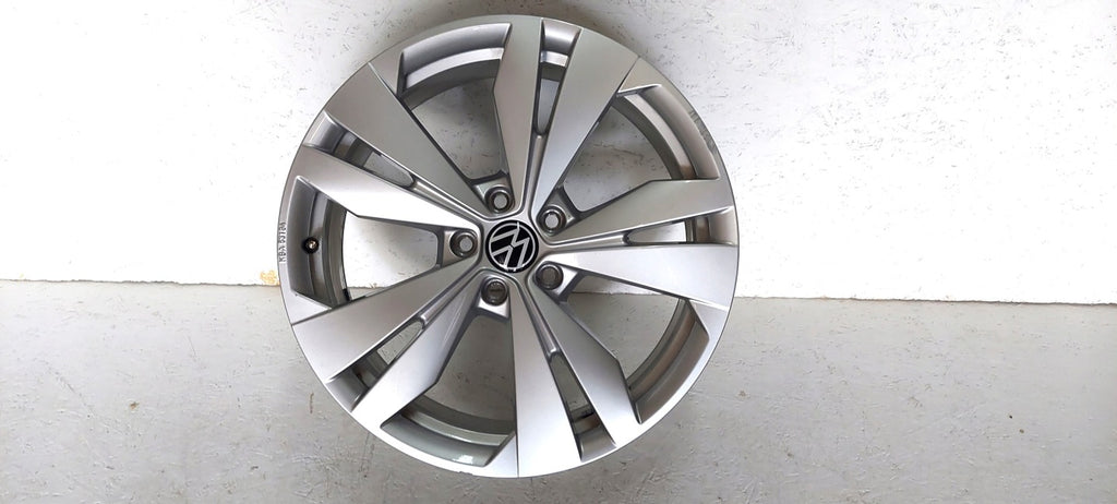 1x Alufelge 19 Zoll 7.5" 5x112 50ET 10A071499A VW Id.3 Rim Wheel FEL6713735384mn