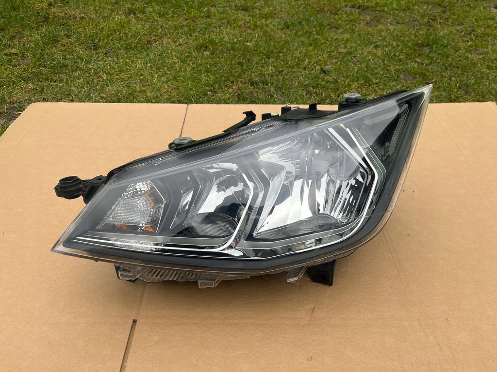 Frontscheinwerfer Seat Ibiza V 90120770 LED Links Scheinwerfer Headlight