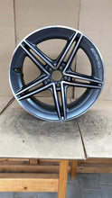 Load image into Gallery viewer, 1x Alufelge 20 Zoll 9.5" 5x112 Schwarz A2904011800 Mercedes-Benz Amg Gt FEL3386417942ef