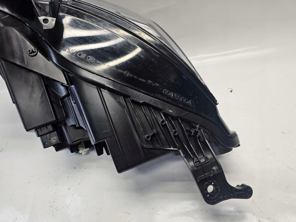 Frontscheinwerfer Volvo 80000628 LED Rechts Scheinwerfer Headlight SCH4188520347de