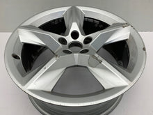 Laden Sie das Bild in den Galerie-Viewer, 1x Alufelge 19 Zoll 8.0&quot; 5x112 28ET Glanz Silber 4M0601025 Audi Q7 Rim Wheel