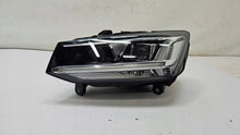 Laden Sie das Bild in den Galerie-Viewer, Frontscheinwerfer Audi Q2 81A94135F Xenon Links Scheinwerfer Headlight