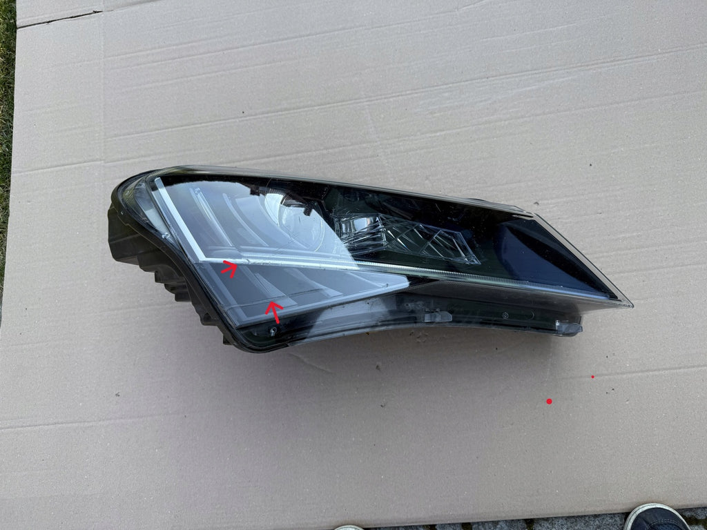 Frontscheinwerfer Skoda Superb III 3V1941016B Xenon Rechts Headlight