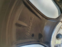 Load image into Gallery viewer, 1x Alufelge 17 Zoll 7.0&quot; 5x112 2064017100 Mercedes-Benz Rim Wheel