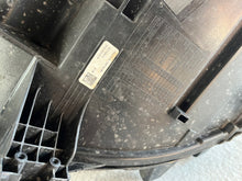 Laden Sie das Bild in den Galerie-Viewer, Frontscheinwerfer VW 11B941036M Full LED Rechts Scheinwerfer Headlight SCH5684467371lq