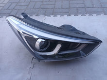 Laden Sie das Bild in den Galerie-Viewer, Frontscheinwerfer Hyundai Santa III Fe 92102-2W 92102-2WXXX Xenon Rechts SCH2146490230vf