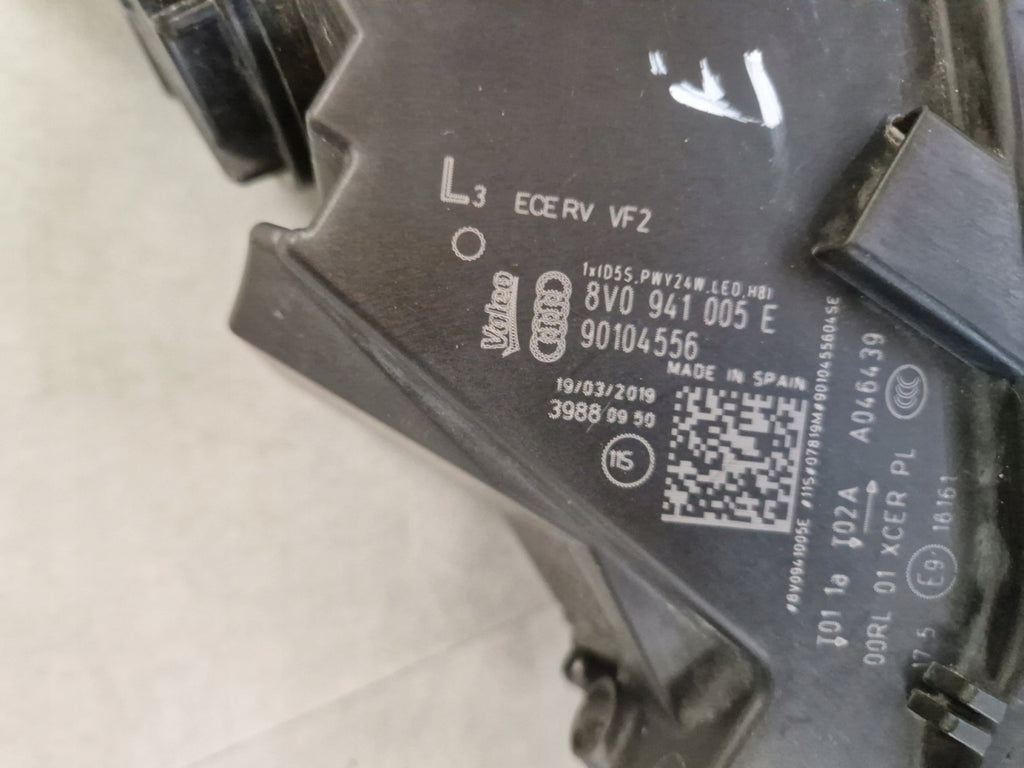 Frontscheinwerfer Audi A3 8V0941005 Links Scheinwerfer Headlight SCH2517217282kq