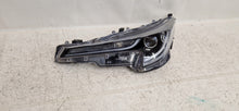Laden Sie das Bild in den Galerie-Viewer, Frontscheinwerfer Toyota Corolla 8115002S70 LED Links Scheinwerfer Headlight SCH5608848506kp