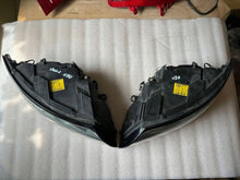 Load image into Gallery viewer, Frontscheinwerfer Volvo V50 30698886 Rechts Scheinwerfer Headlight SCH4144583169lg
