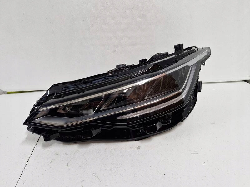 Frontscheinwerfer VW Golf VIII LED Ein Stück (Rechts oder Links) Headlight SCH7920397771mp