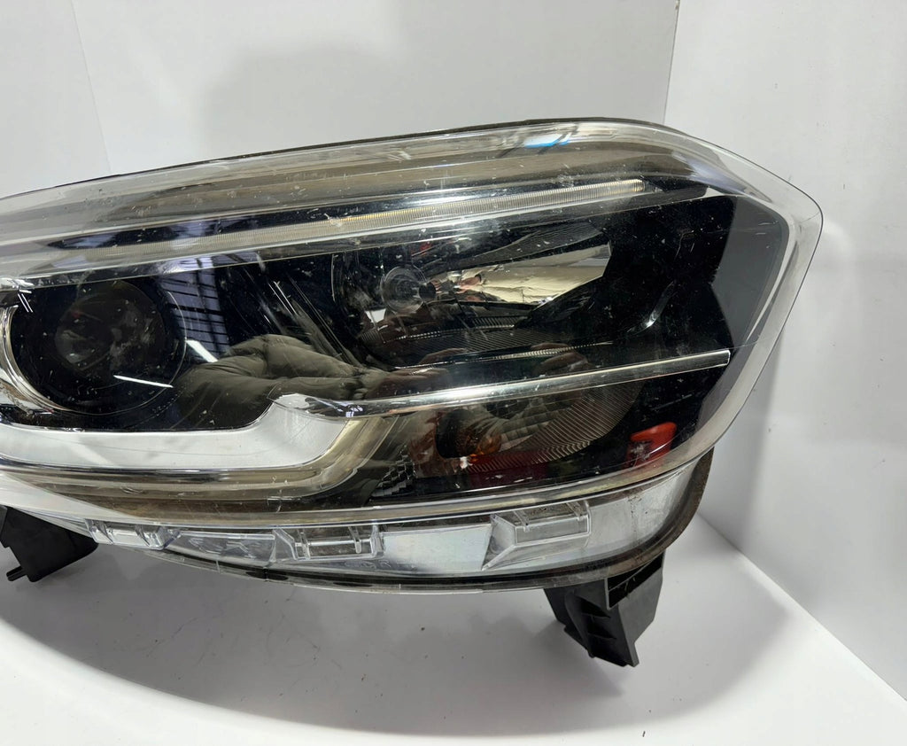Frontscheinwerfer Renault Kadjar 260609857R 260101096R Rechts oder Links SCH8706239475cs