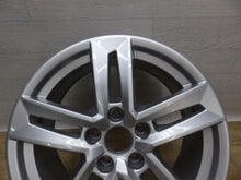 Laden Sie das Bild in den Galerie-Viewer, 1x Alufelge 17 Zoll 7.0" 5x112 42ET Glanz Silber 8W0601025P Audi A4 Rim Wheel FEL6253181186vl
