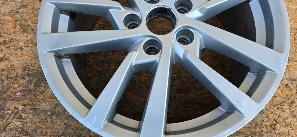 1x Alufelge 17 Zoll 7.5" 5x112 51ET 3V0601025CS Audi A3 Rim Wheel FEL7022327048ul